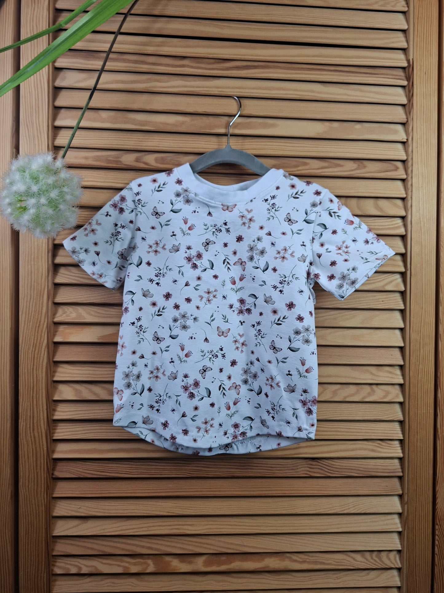 T-Shirt Blumenwiese Größe 86