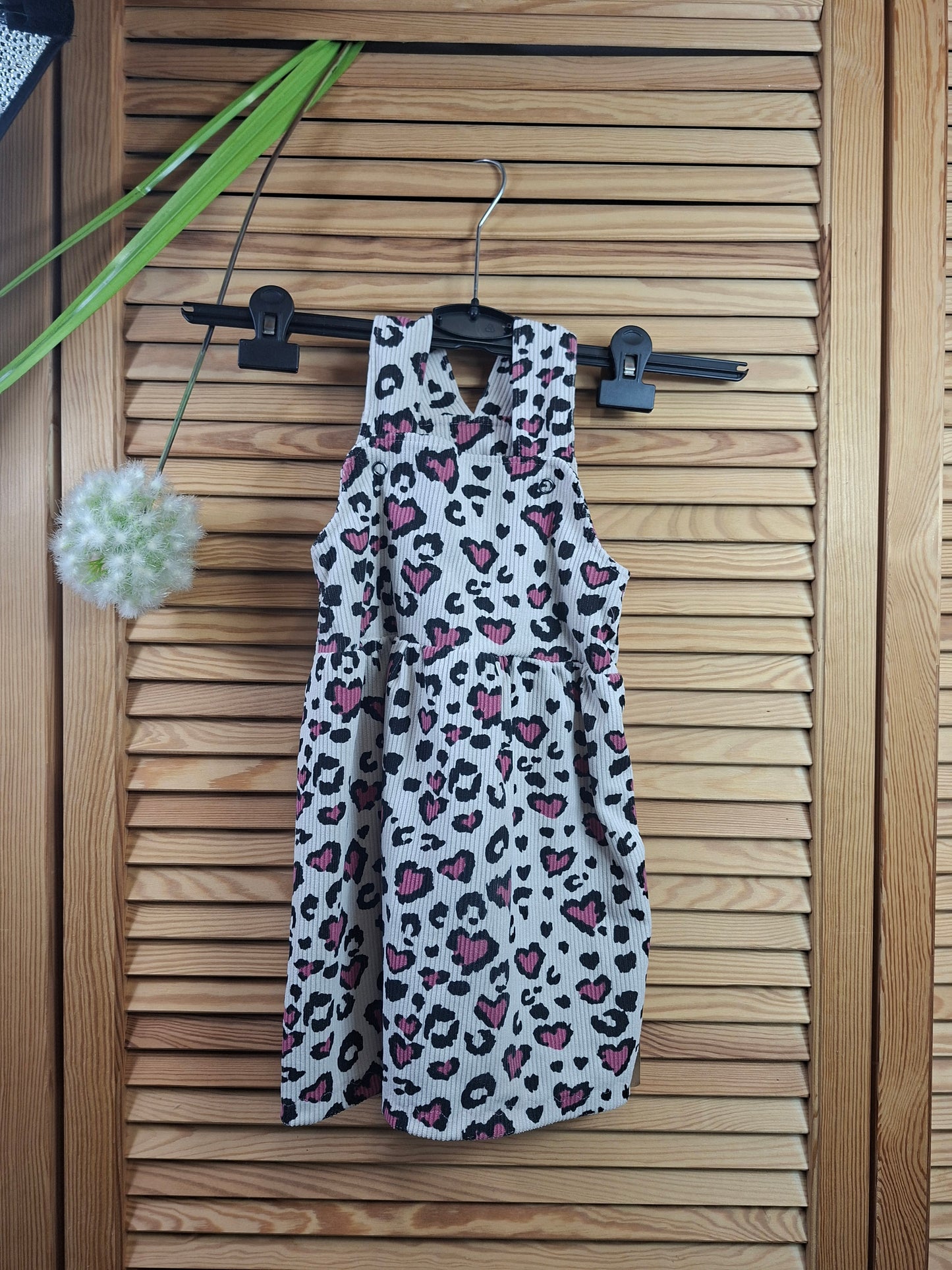 Latzkleid Größe 98 Leo Herze