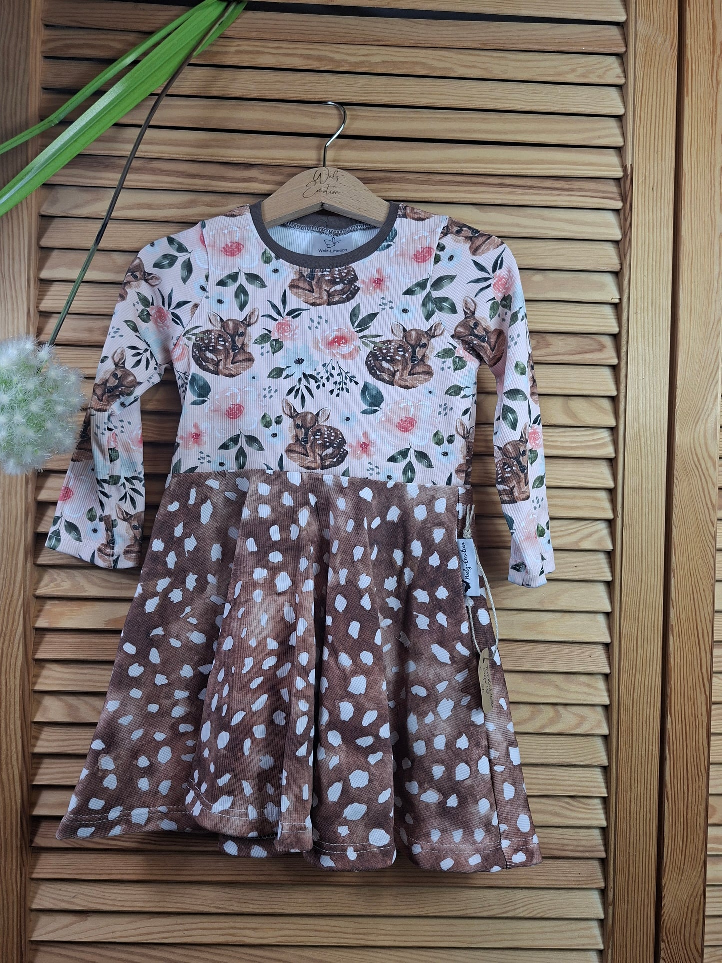 Drehkleid Größe 98 Reh