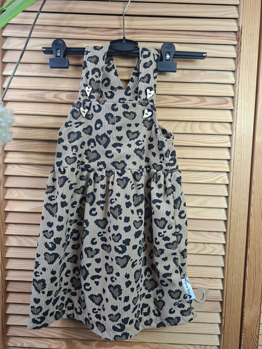 Latzkleid Größe 104 Leo
