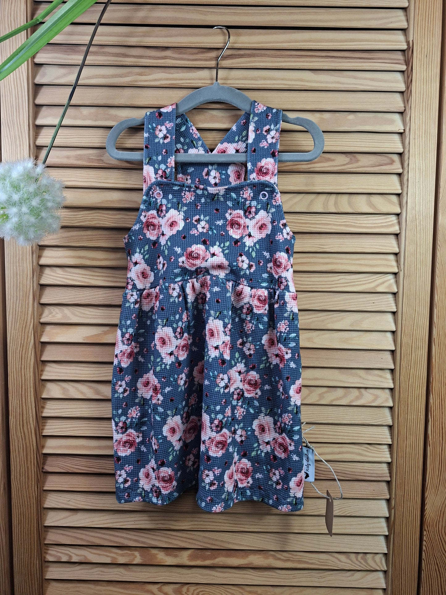 Latzkleid Größe 92