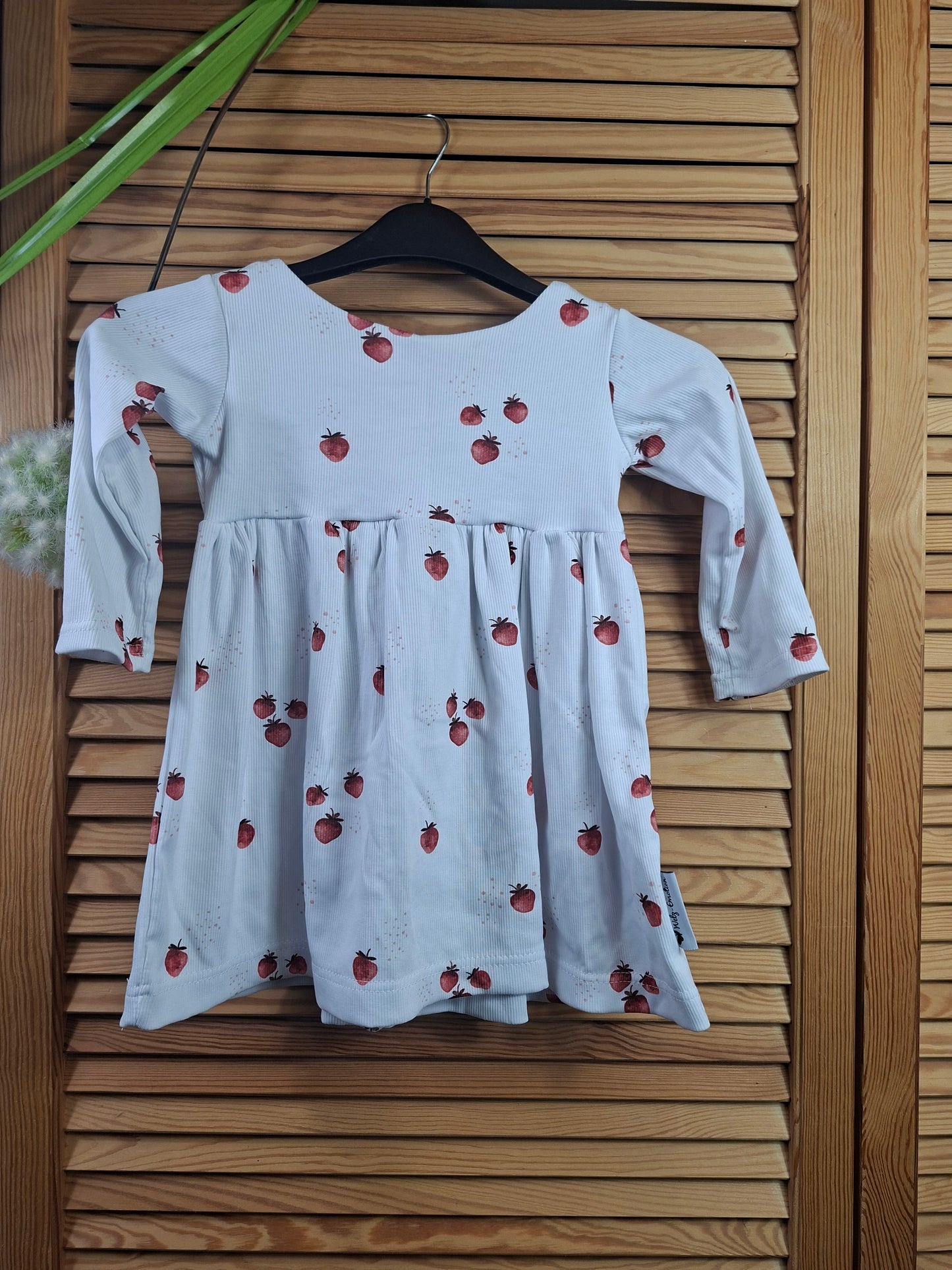 Kleid Paula Größe 98 Erdbeeren