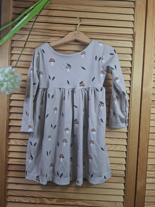 Kleid paula Größe 110 Pilz