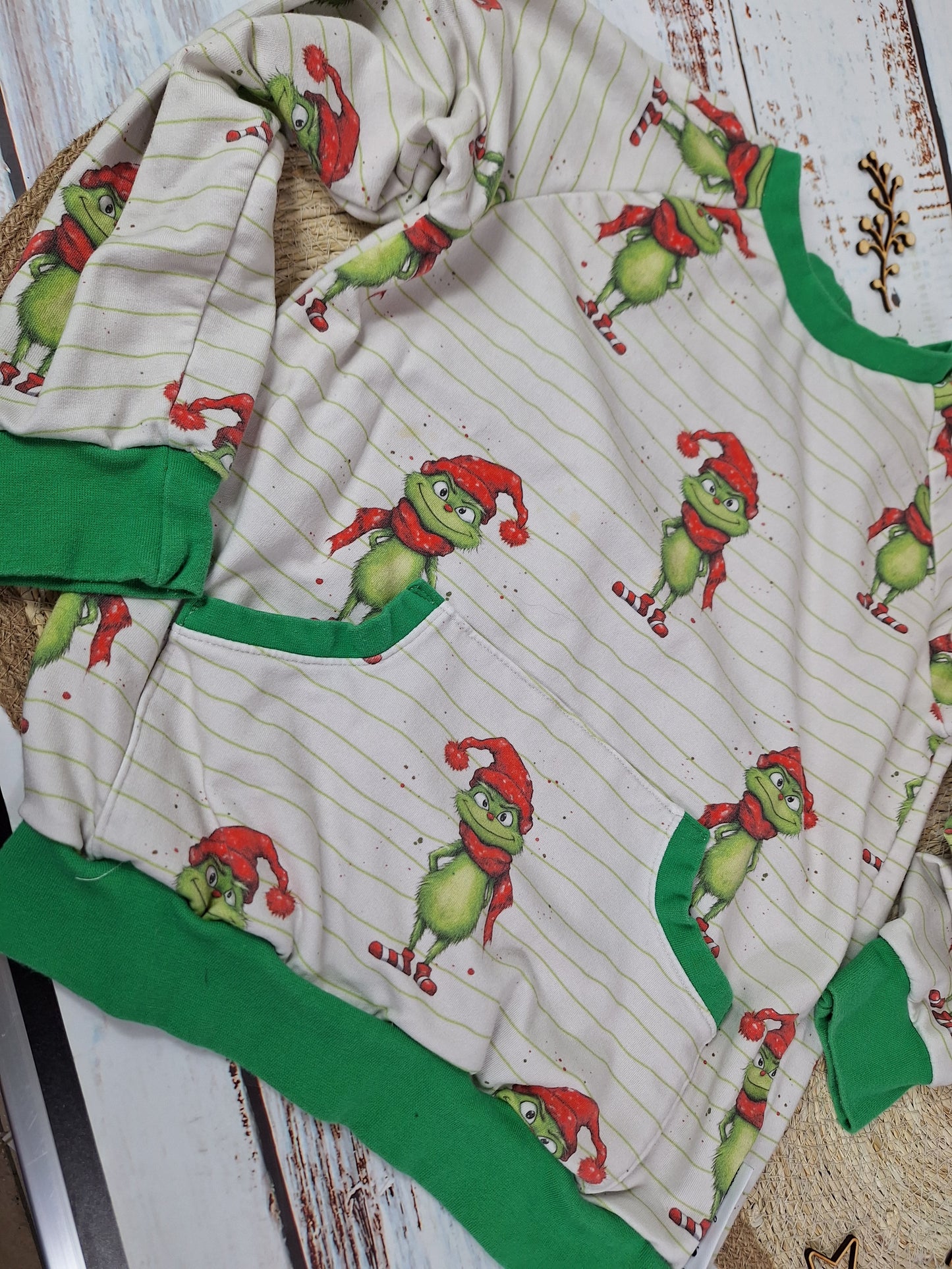 Pulli mit Bauchtasche Weihnachts Ding